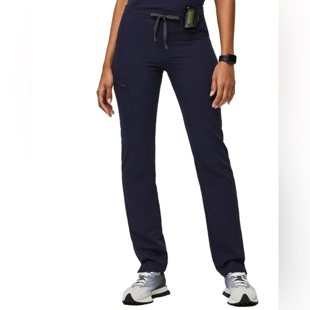 FIGS Yola Skinny Scrub Pant